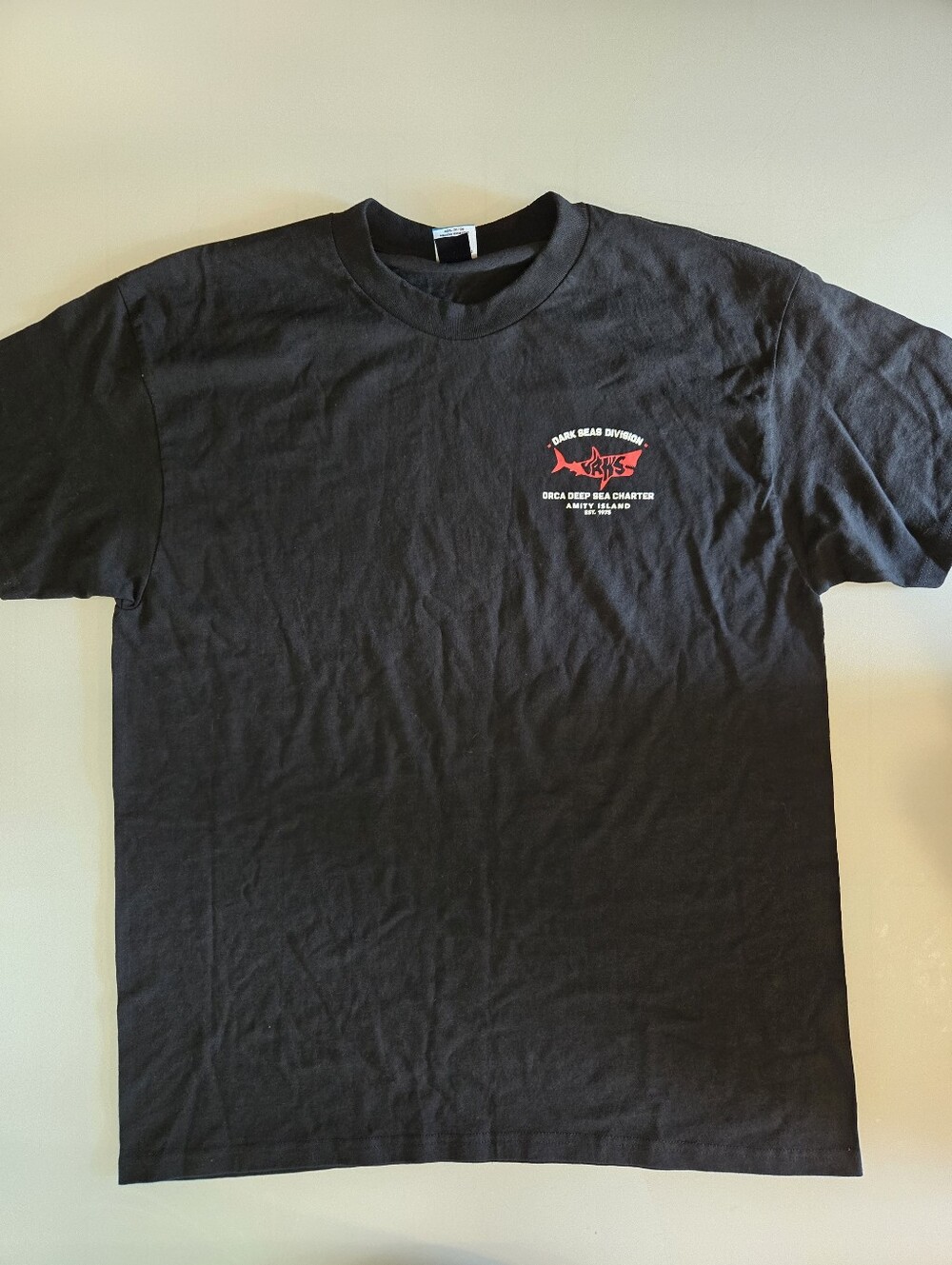Dark Seas x JAWS Orca Deep Sea Charter Graphic T-Shirt Mens Large Black
